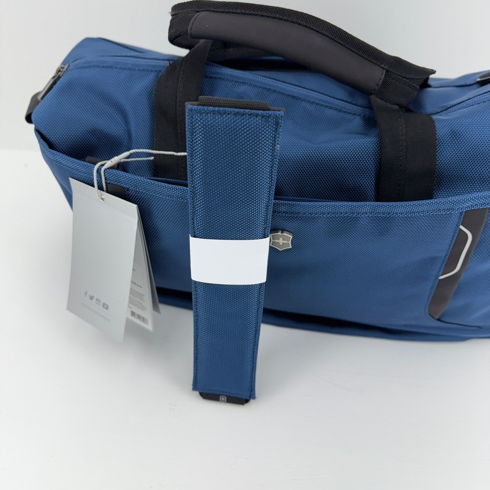 Victorinox Werks Traveler 6.0 Weekender Tote Bag Black Drop Down Expansion New - Picture 5 of 8